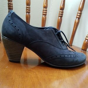 RARE Black Witchy Oxford Heel Paul Green Kelsey